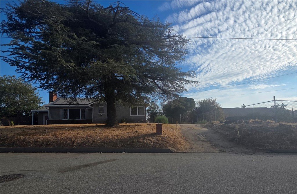 22087 Newport, Grand Terrace, CA 92313