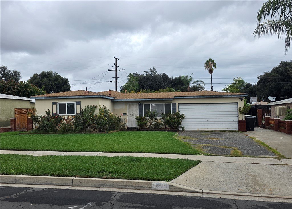 1804 W 7th St, San Bernardino, CA 92411